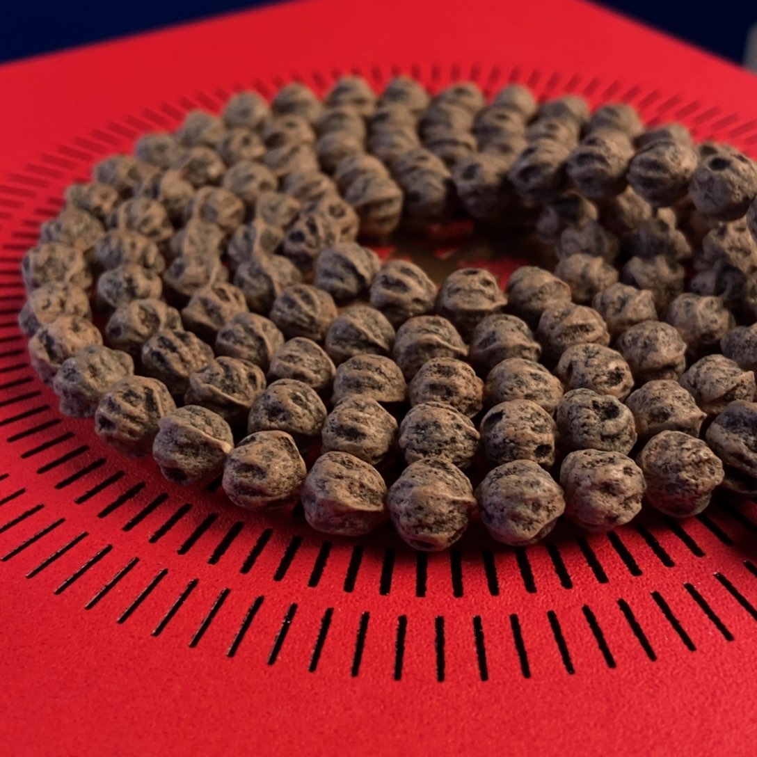 吊坠柏香籽/百香籽轨迹