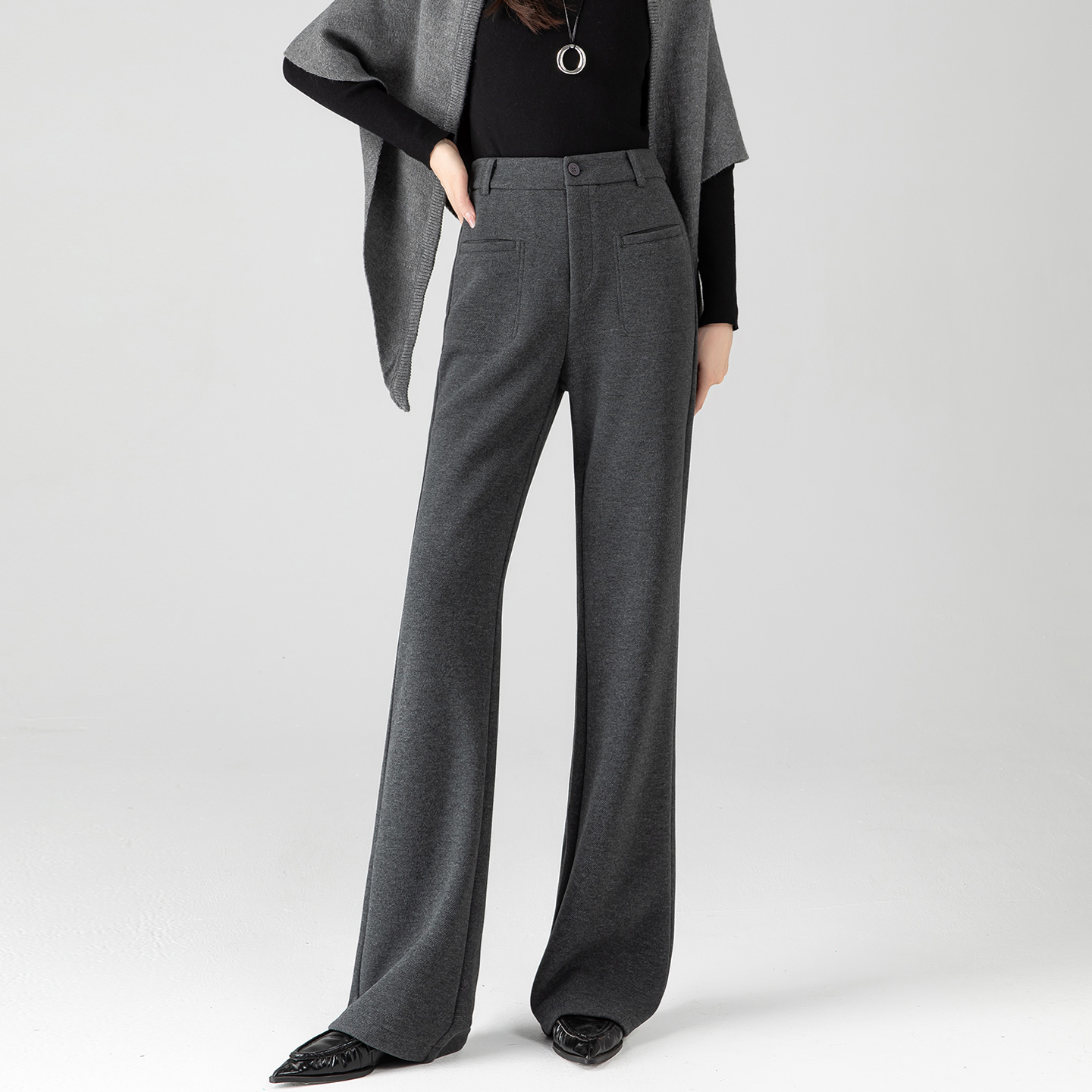 毛呢阔腿裤女2025新款气质高腰微喇裤子冬加厚高级感直筒喇叭长裤