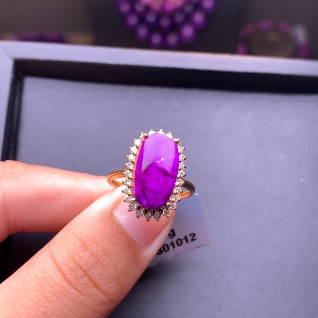 苏纪石（舒俱来）戒指18K金镶嵌