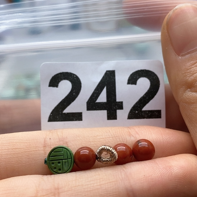 【闪购商品】南红玛瑙颈饰未镶嵌