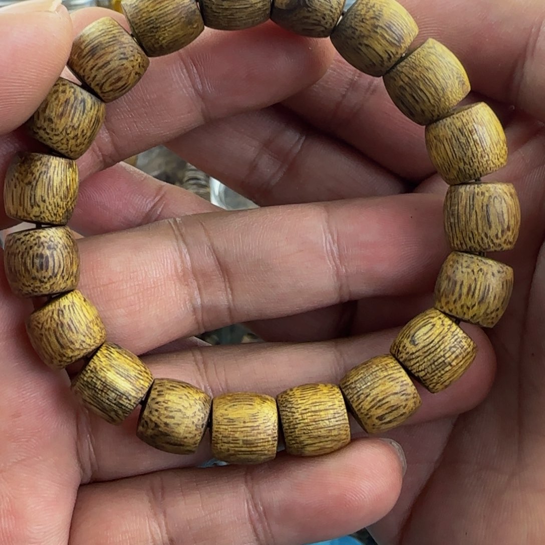 沉香手串卡1.1古珠单圈