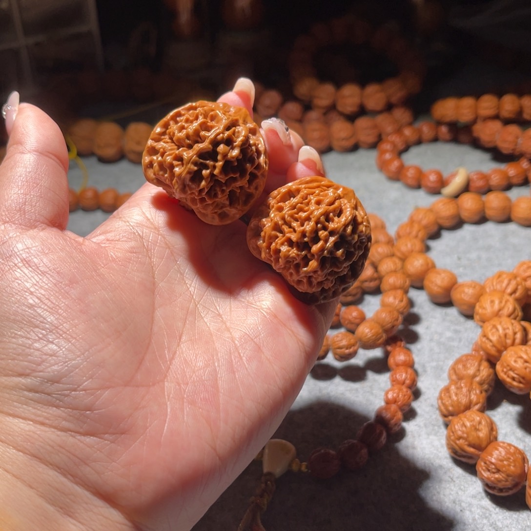 胖***叔文玩核桃手串秦闷