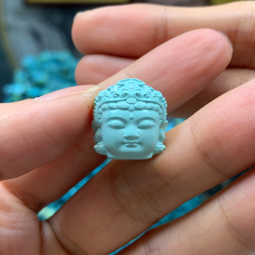 绿松石配饰未镶嵌