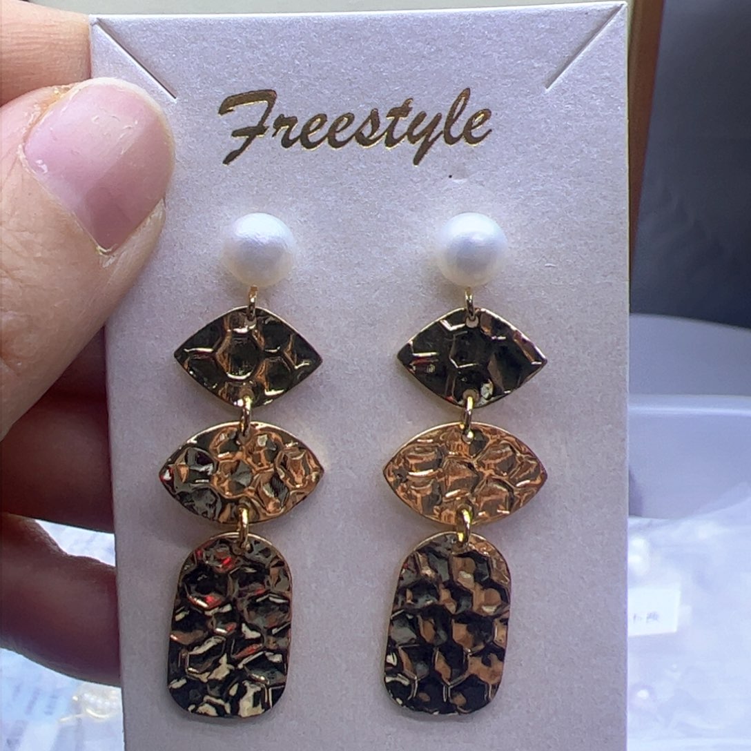 淡水珍珠耳饰未镶嵌