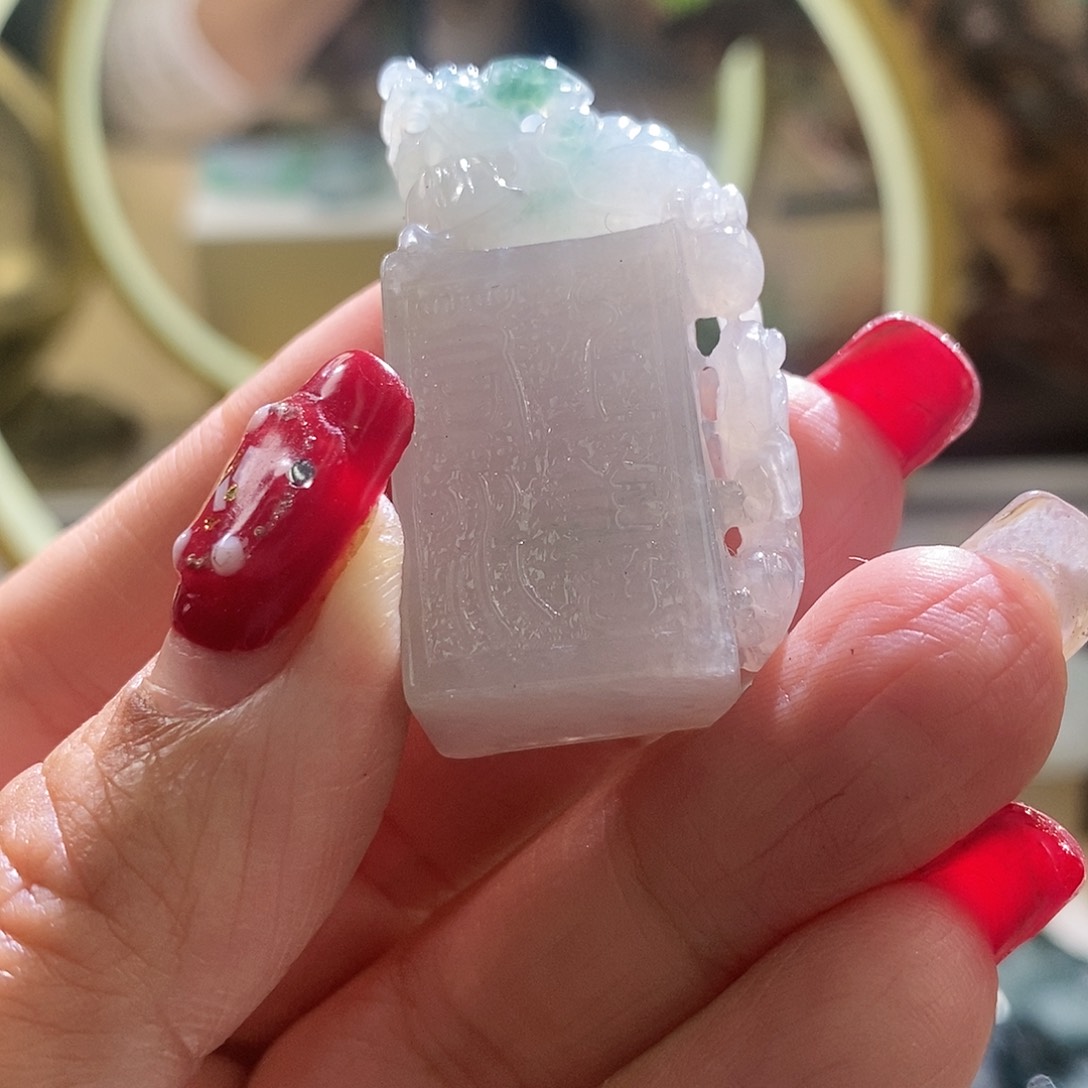 【闪购商品】翡翠颈饰未镶嵌印章