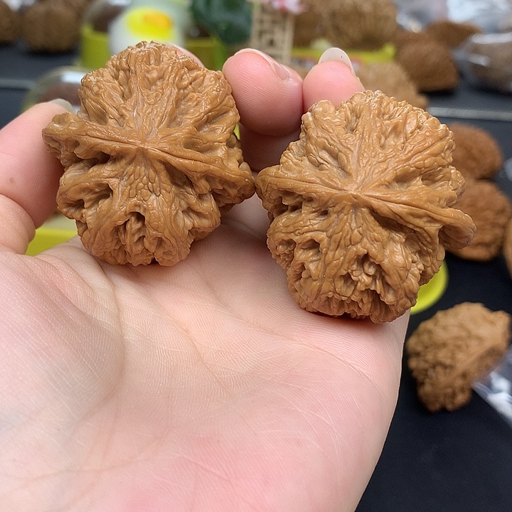 吊坠文玩核桃大**边43粗筋