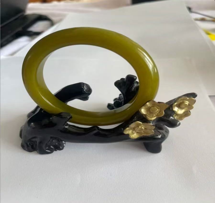 《集团宠粉》纯天然玉石未镶嵌多样性发其一黄手镯“LX”