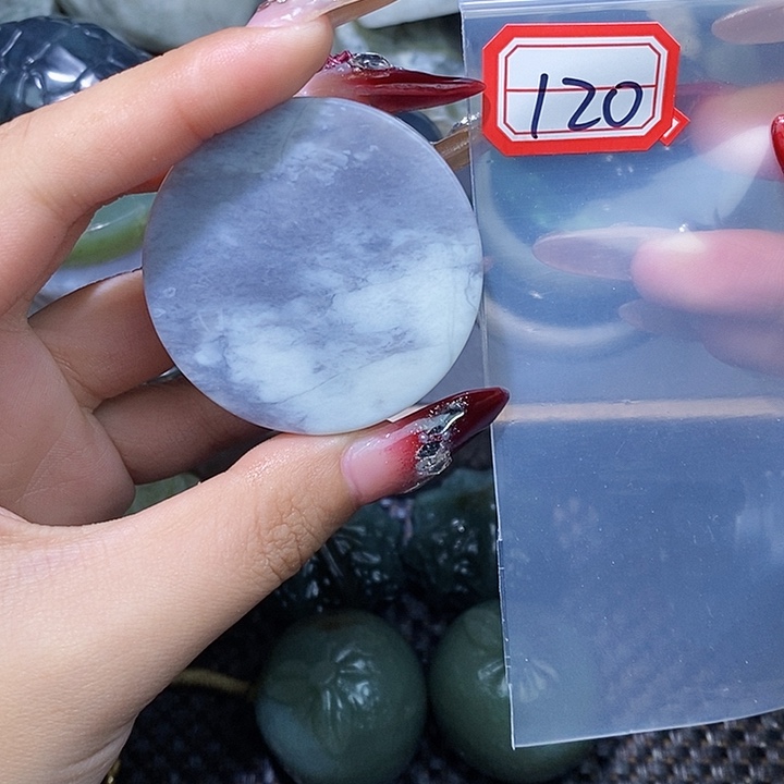 和田玉和田玉边角料随机发未镶嵌