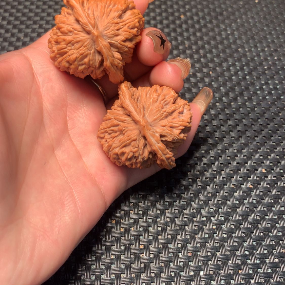 【闪购商品】文玩核桃吊坠四座楼
