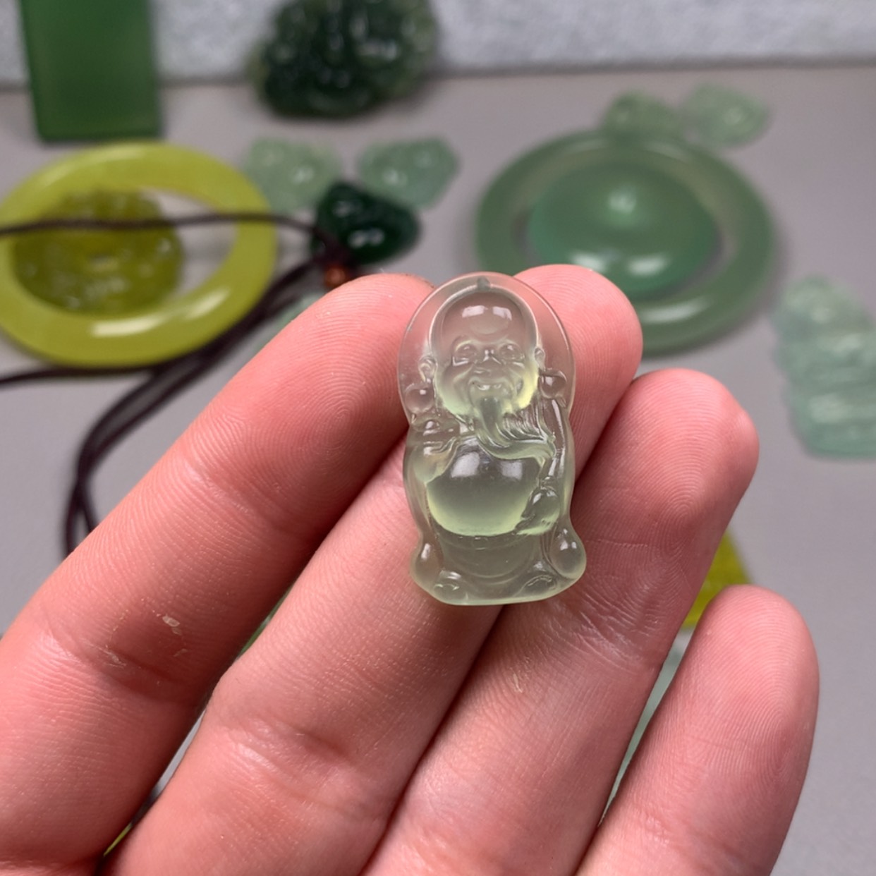 【闪购商品】蛇纹石玉未镶嵌岫玉