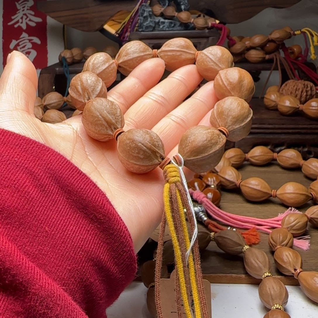 橄榄核手串一****。2227梅林铁核