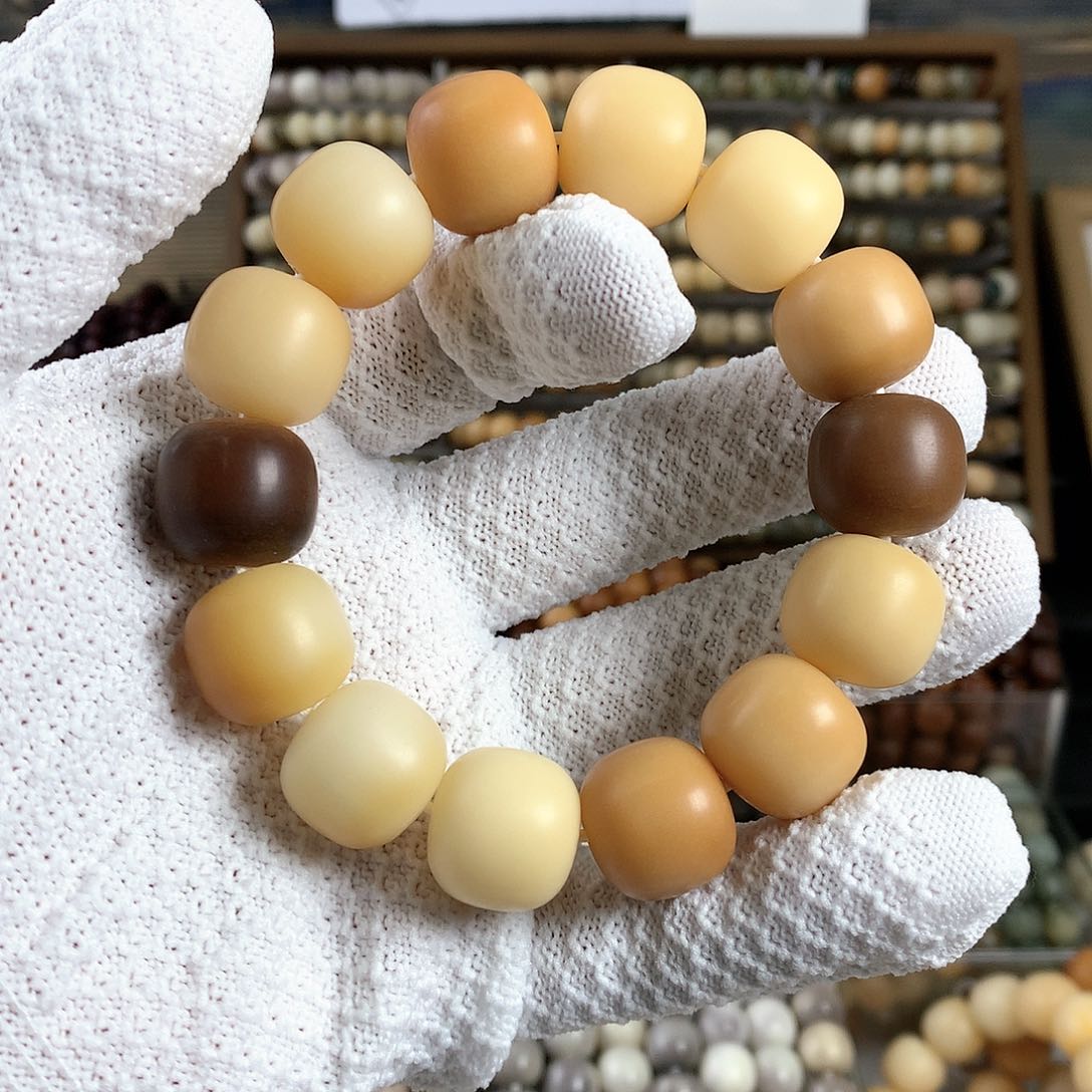 【闪购商品】菩提根/象牙果手串桃*