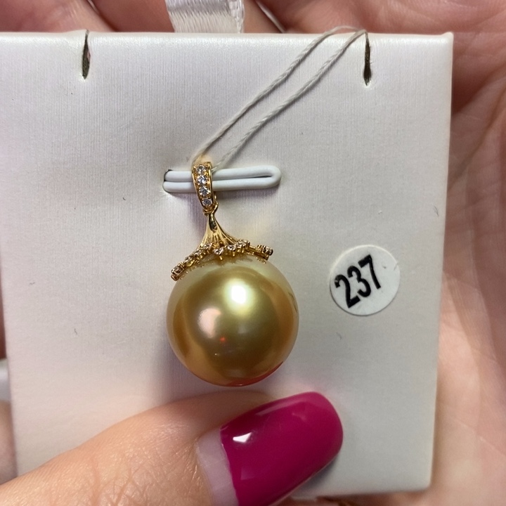海水珍珠吊坠(不含链)18K金镶嵌