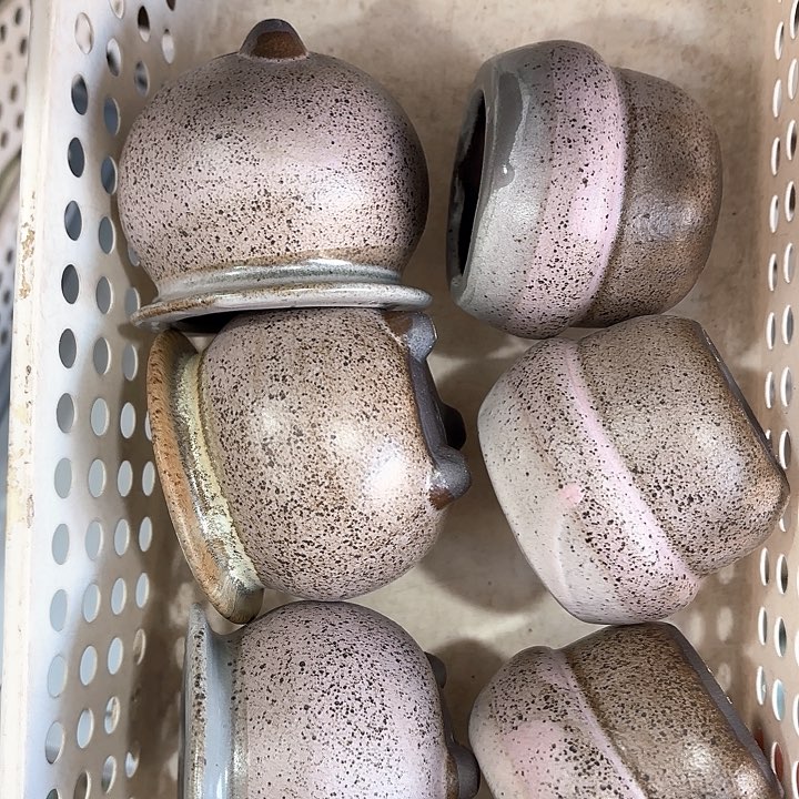 红陶非完美，介意慎拍。