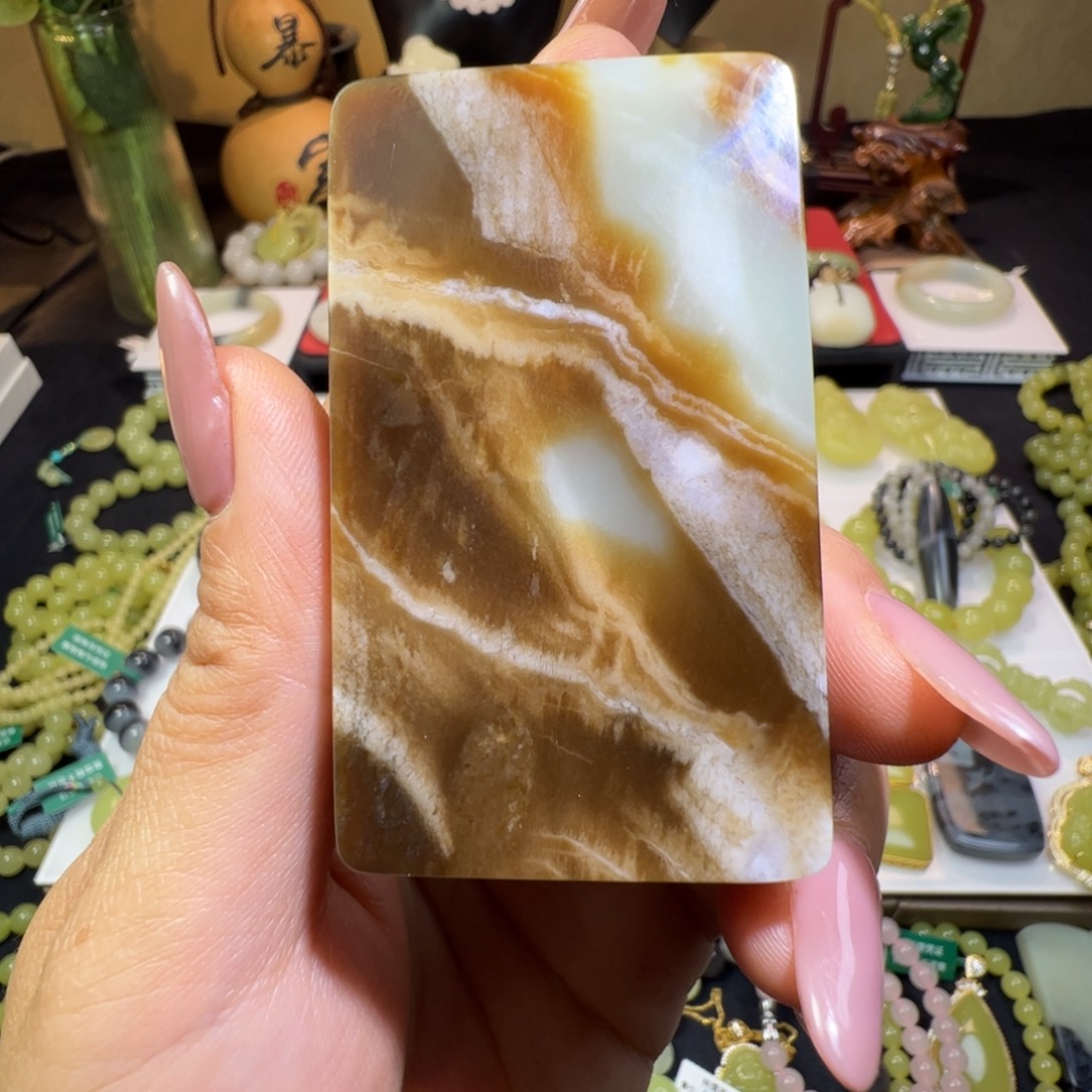 和田玉未镶嵌笔搁