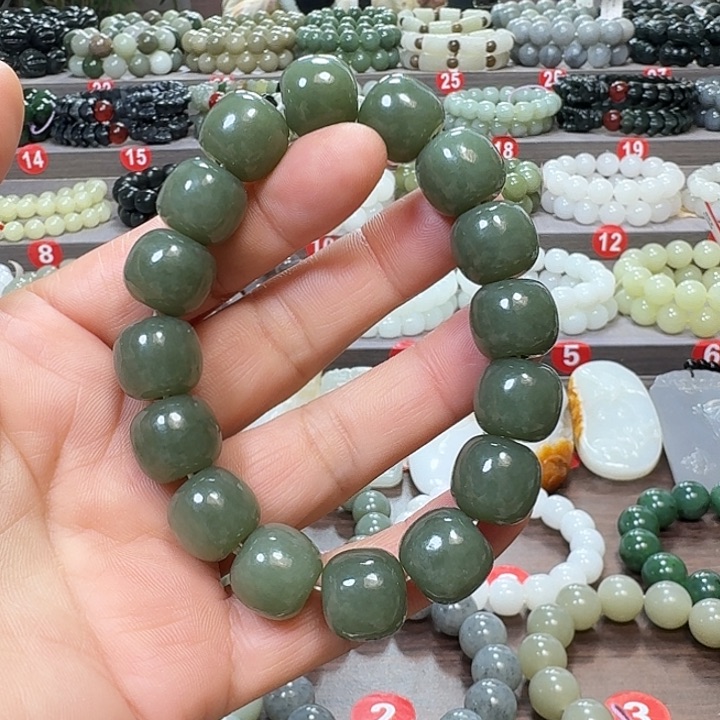 未镶嵌手链和田玉新疆若羌青黄口料老型卡14