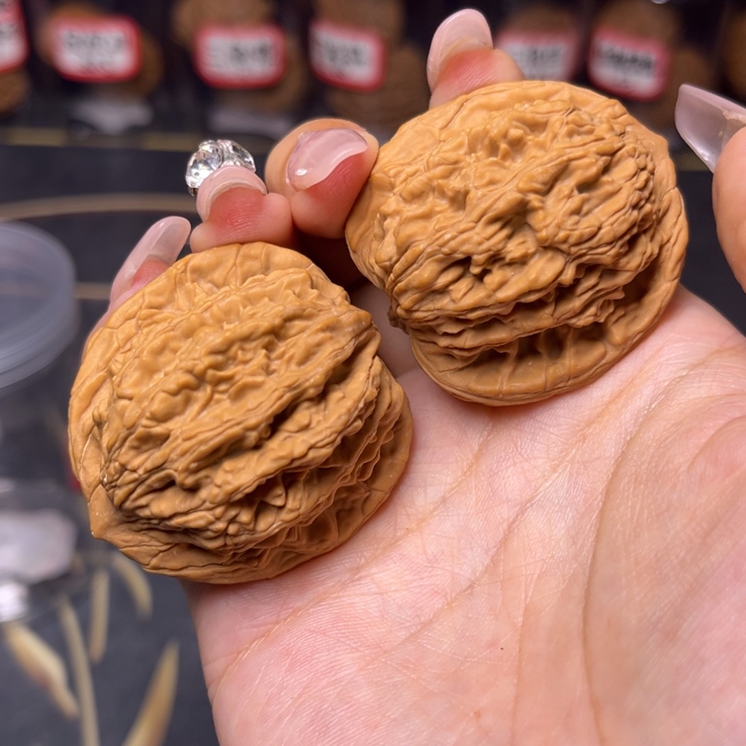 木***名吊坠文玩核桃全品虎头