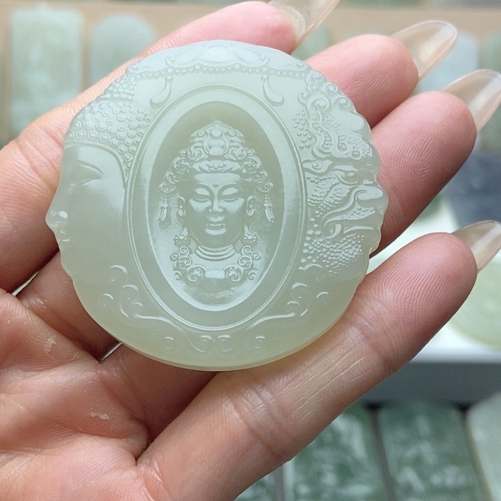 和田玉（糖玉）颈饰未镶嵌