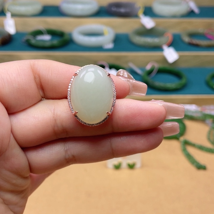 和田玉戒指未镶嵌