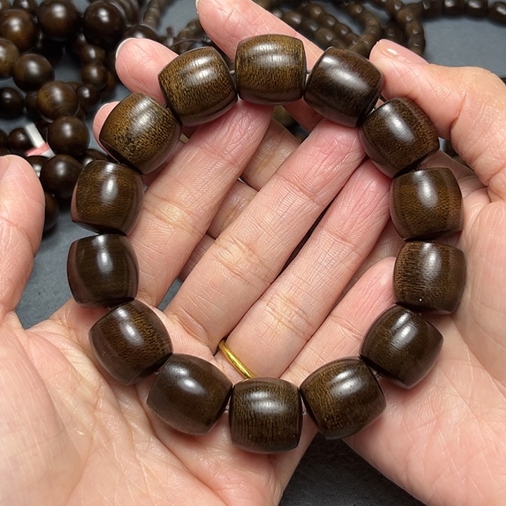 沉香手串灵*白棋玉化