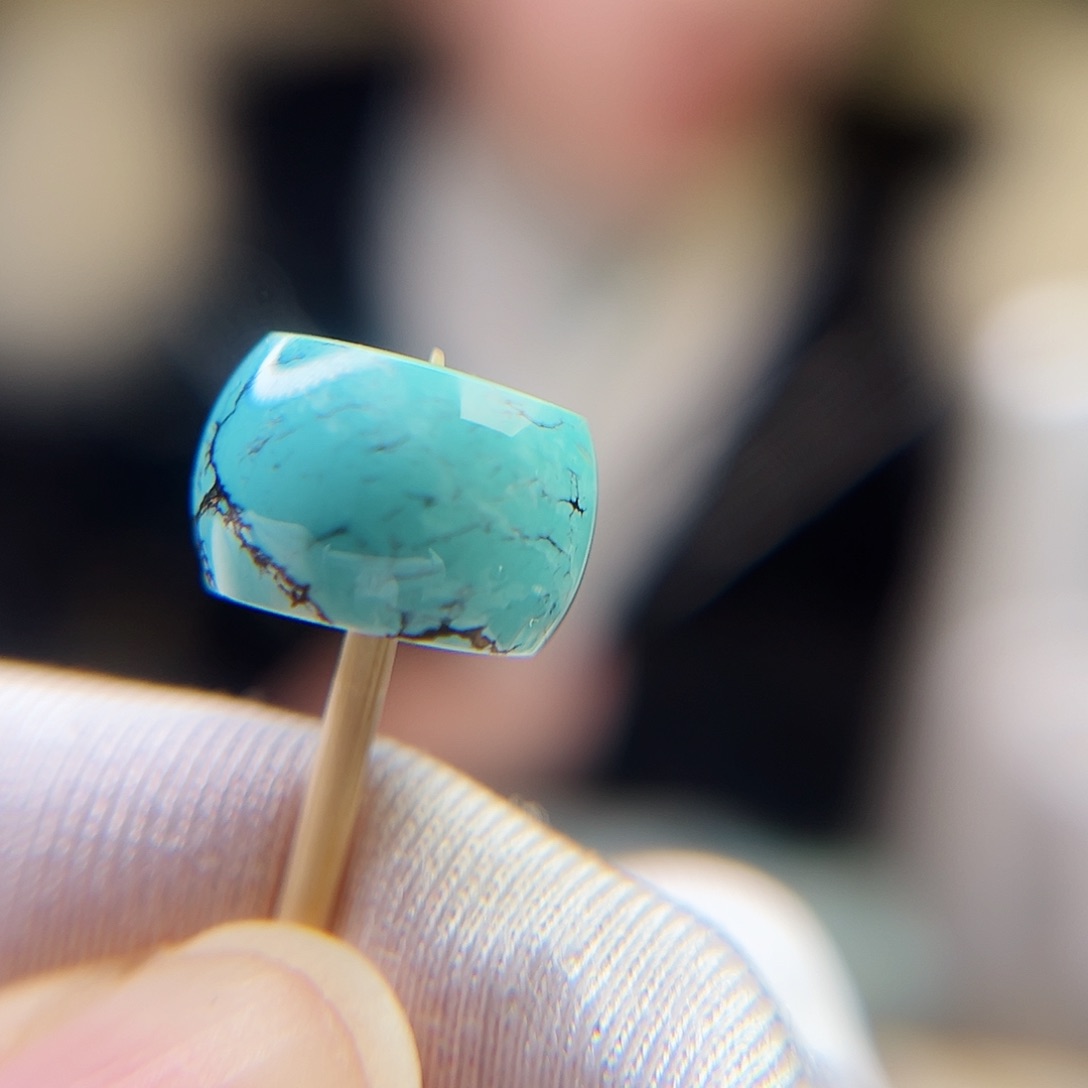 绿松石珠宝奇石未镶嵌13.3