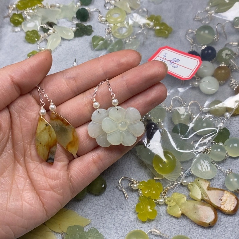 【闪购商品】蛇纹石玉挂件耳饰耳环项链未镶嵌我**恒