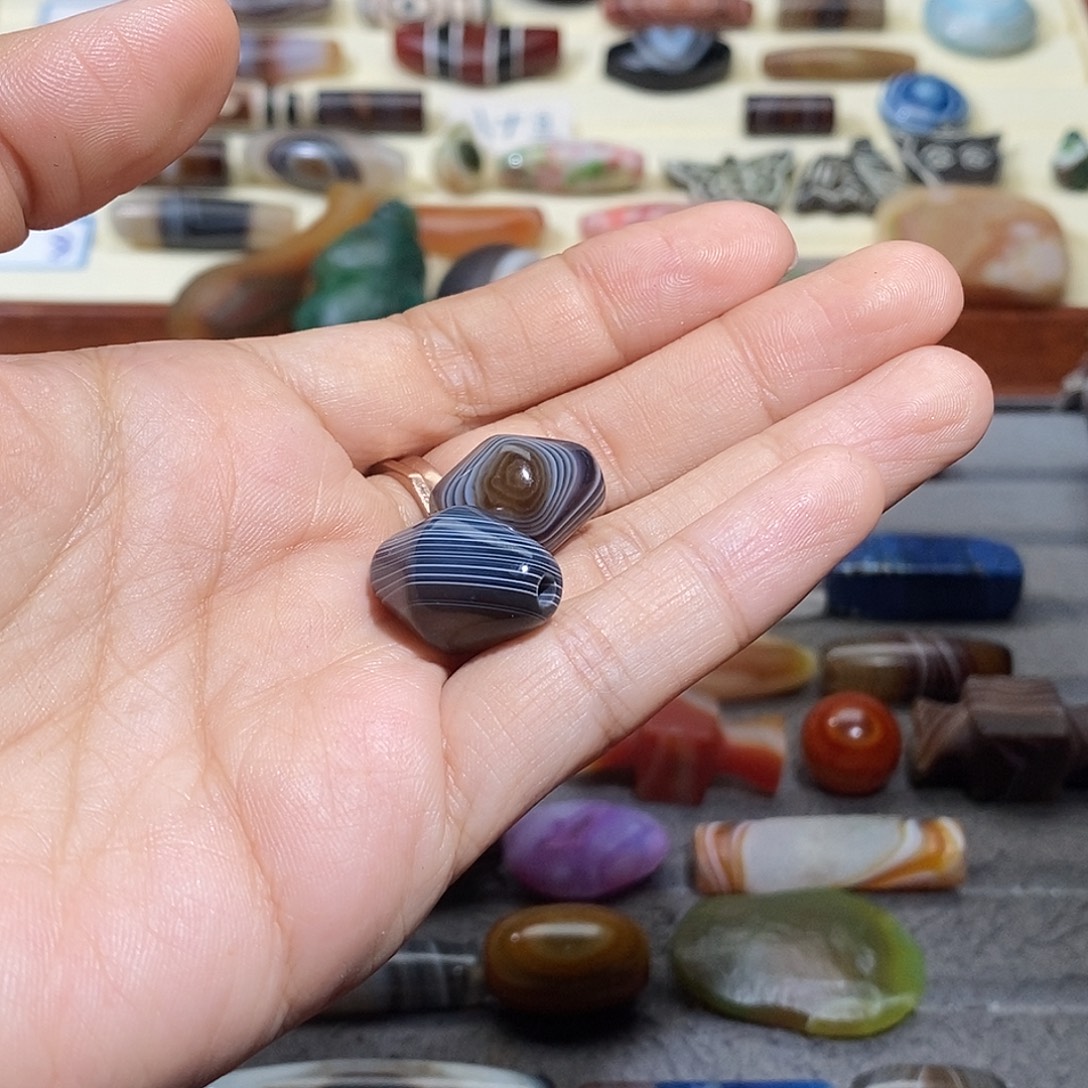 钟***祥玛瑙/玉髓合金颈饰