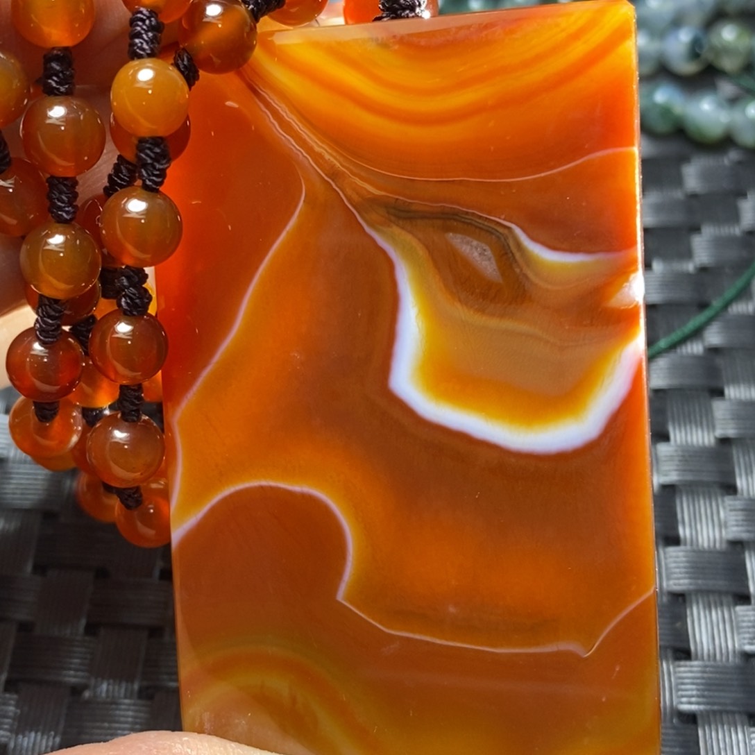 玛瑙/玉髓颈饰未镶嵌