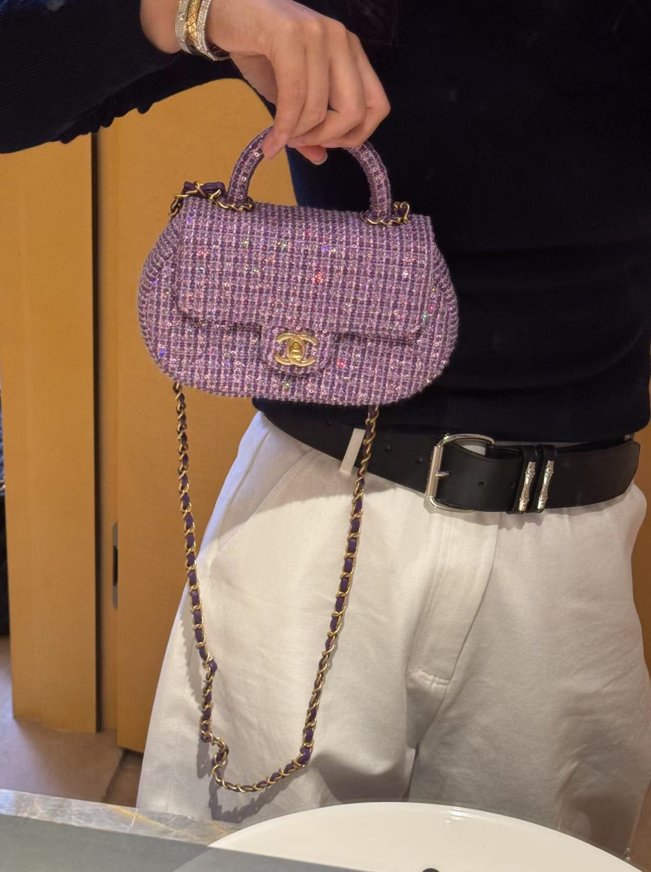 95新 Chanel/香奈儿 展会外场！24c紫色毛呢手提元宝包 芯片款