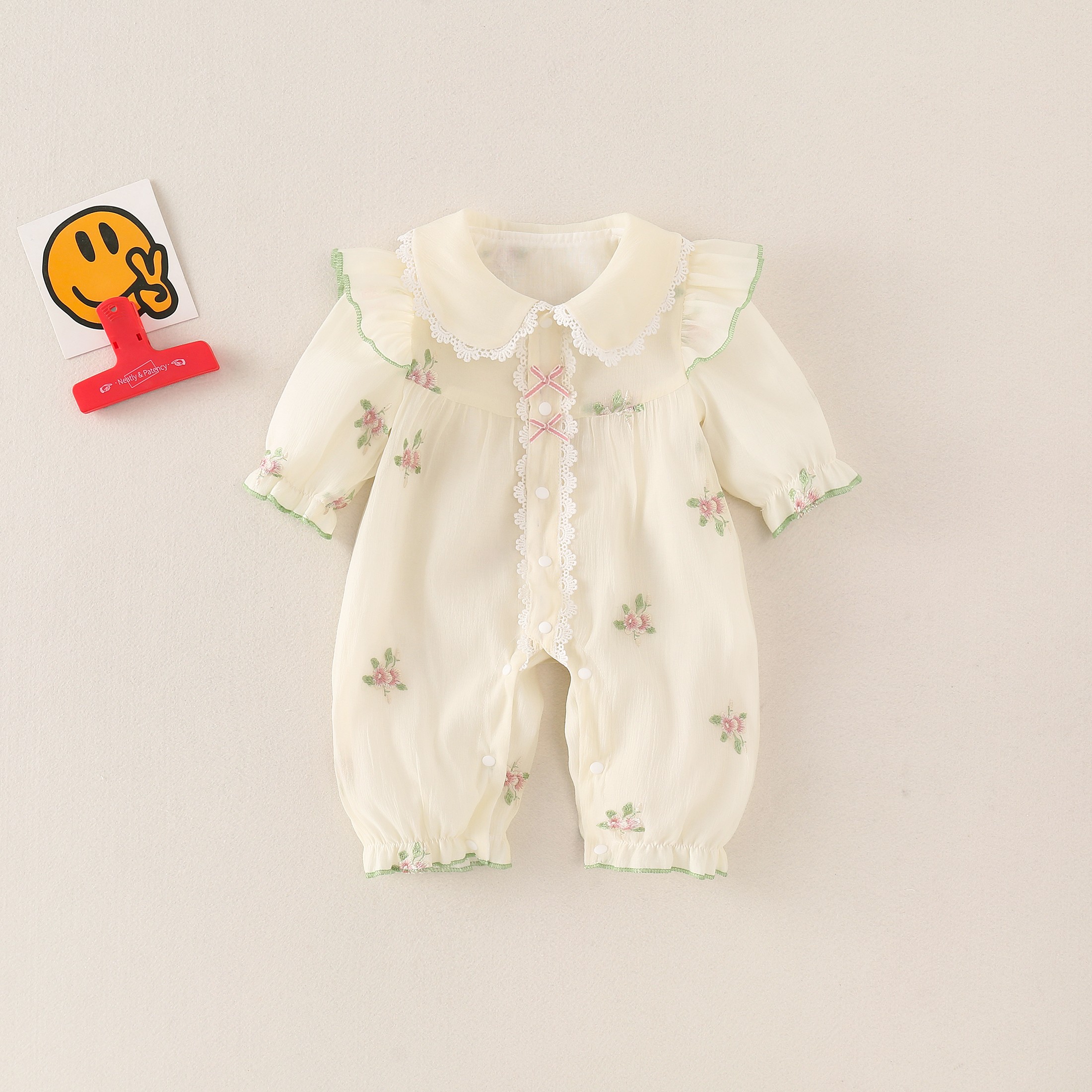 婴幼儿新生儿宝宝薄款外出服中国风玫瑰刺绣洋气连体衣