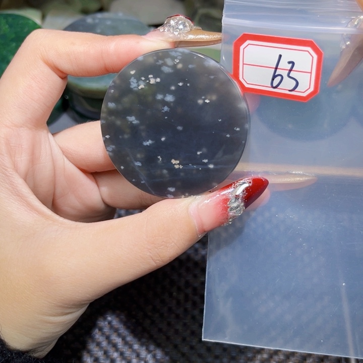 和田玉和田玉边角料随机发未镶嵌