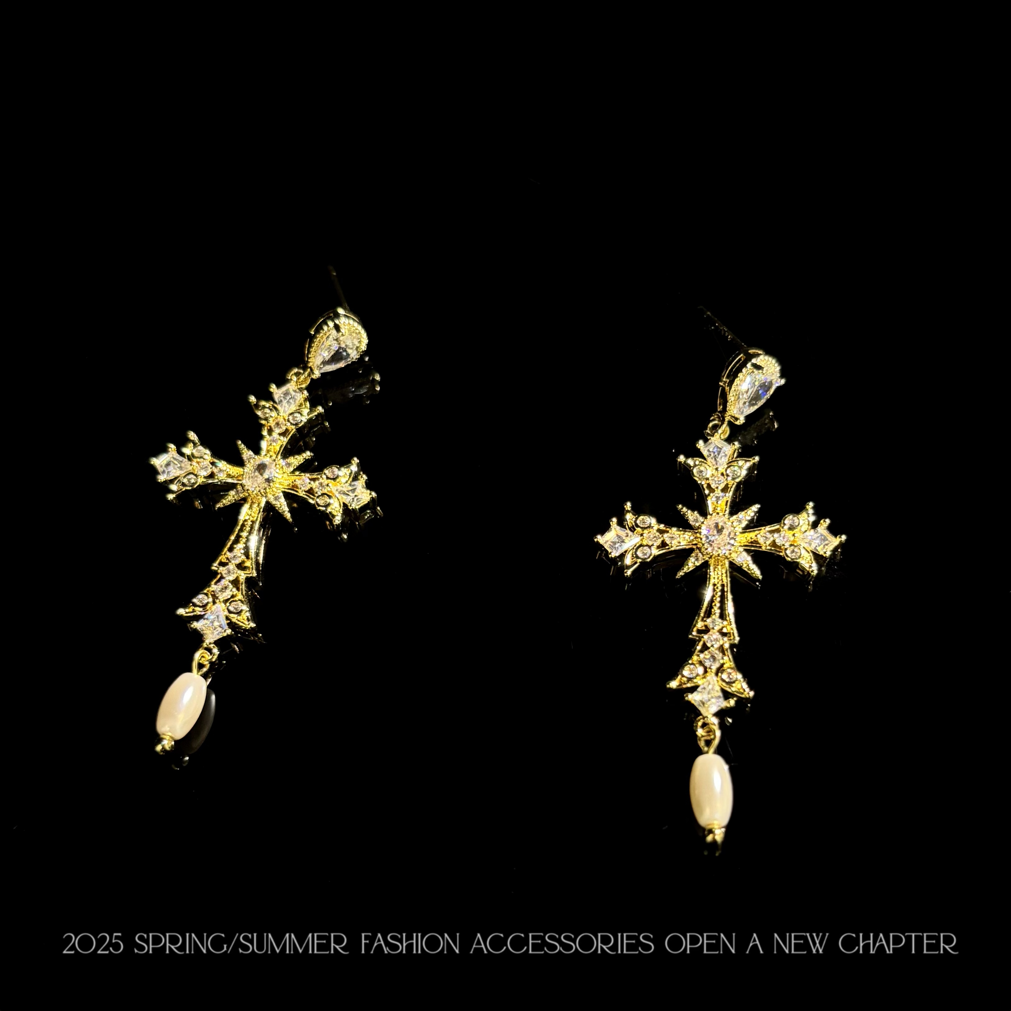 铜合金耳饰 镀K金 2025款C2269【水滴十字金】BOBAOLI 耳钉