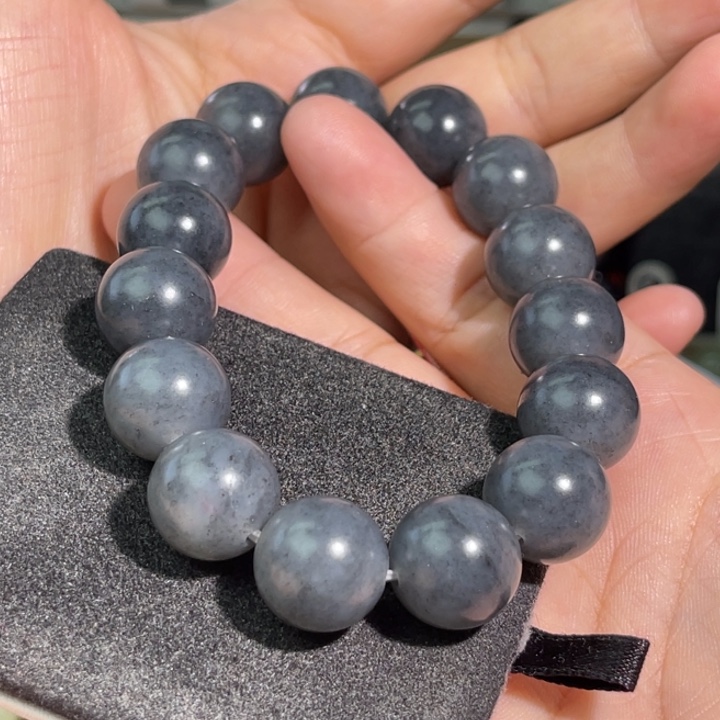 W***F手串未镶嵌和田玉