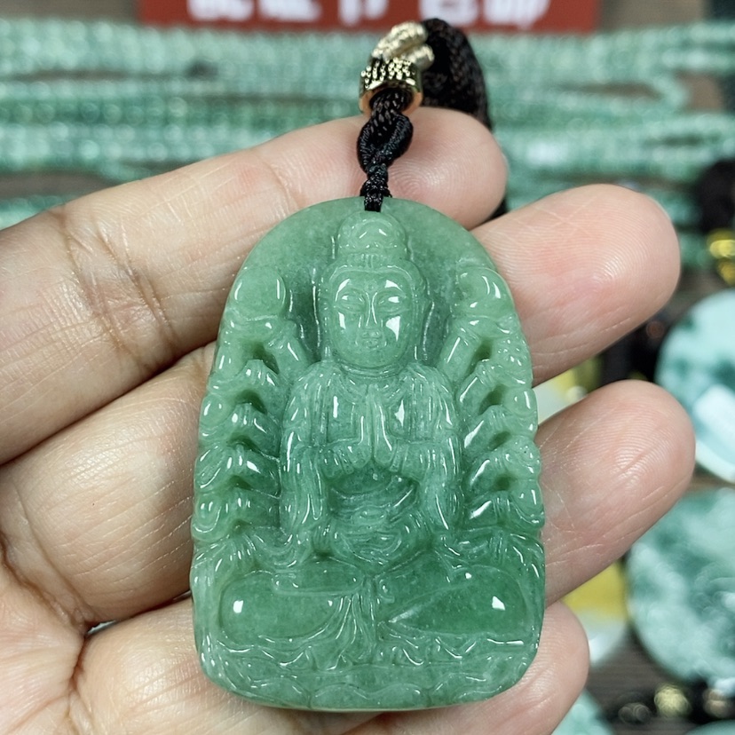 【闪购商品】翡翠颈饰未镶嵌玉吊坠翡翠玉千手观音