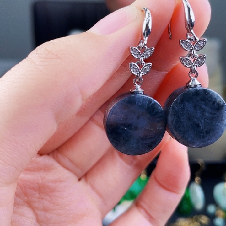 翡翠耳饰未镶嵌饰品