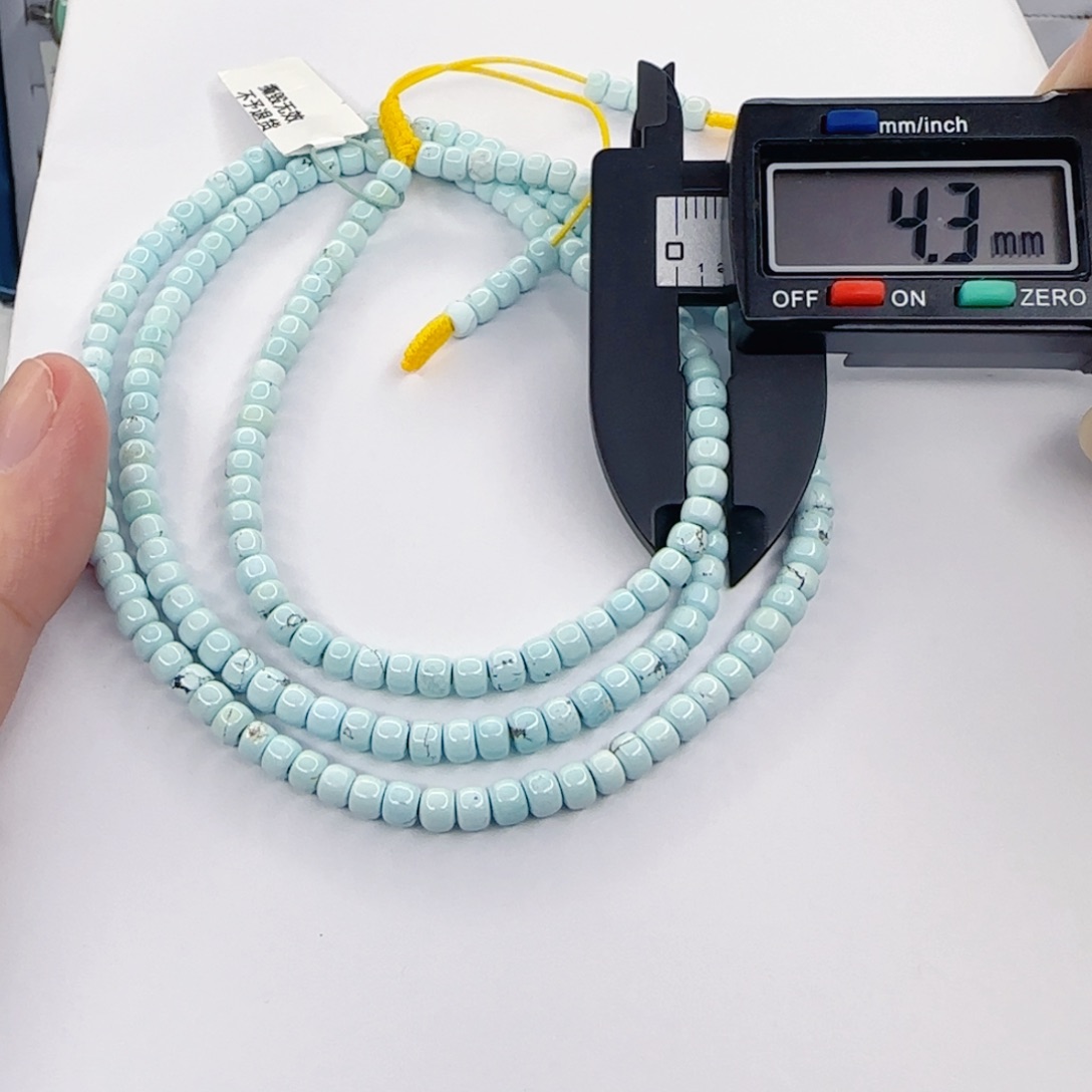 绿松石未镶嵌颈饰