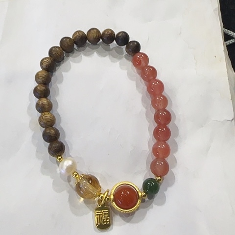 南红玛瑙手链未镶嵌