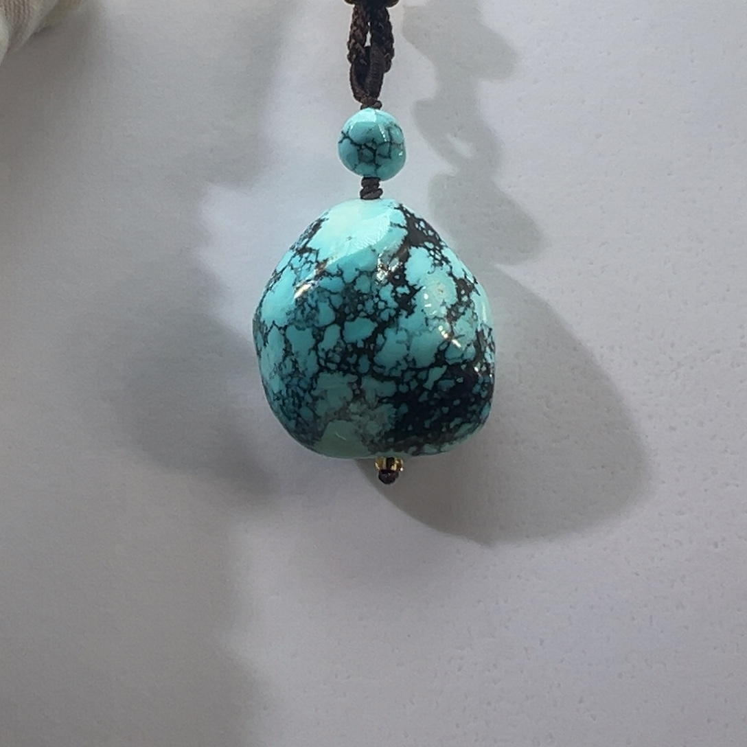 绿松石未镶嵌挂件