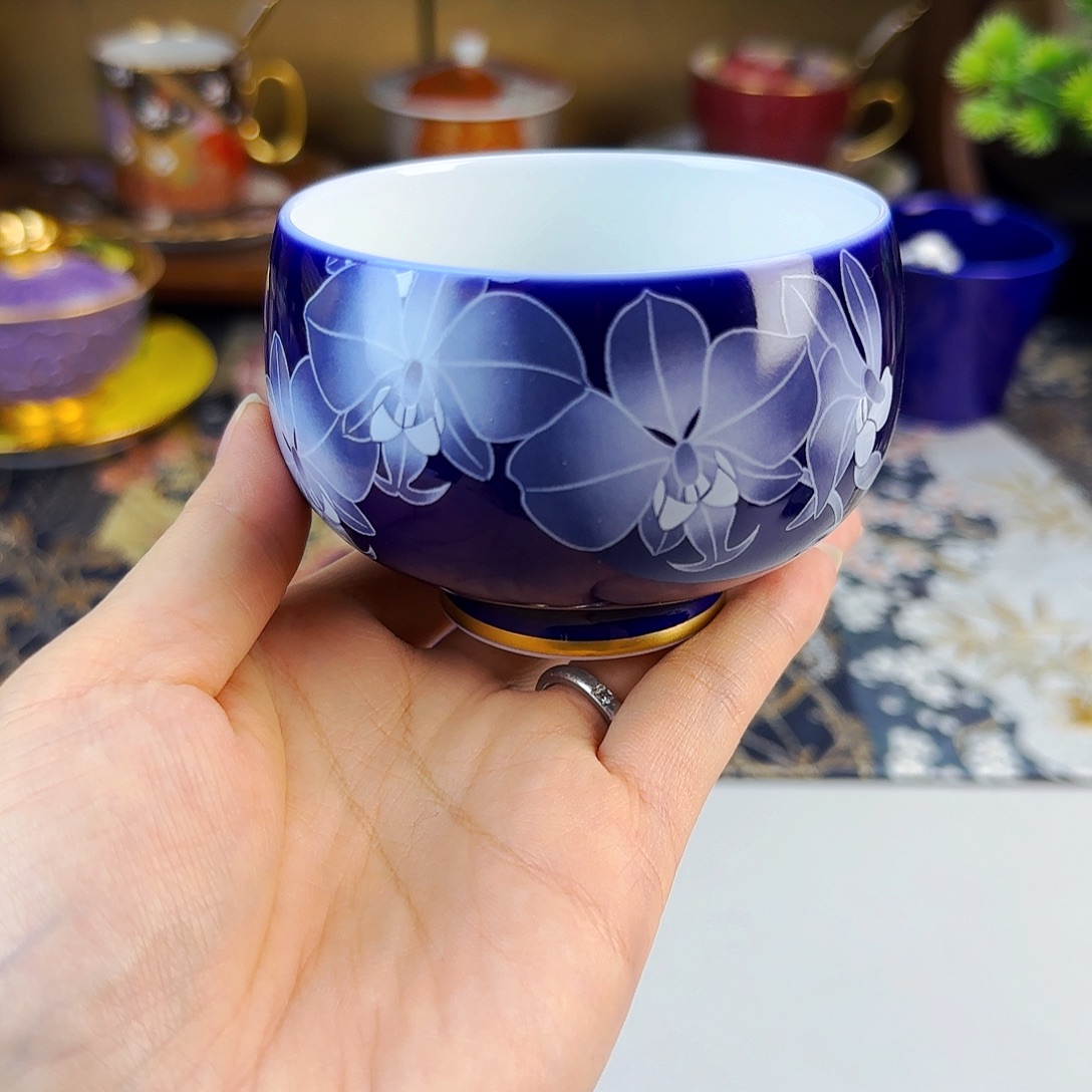 它家陶瓷真是太好看了！