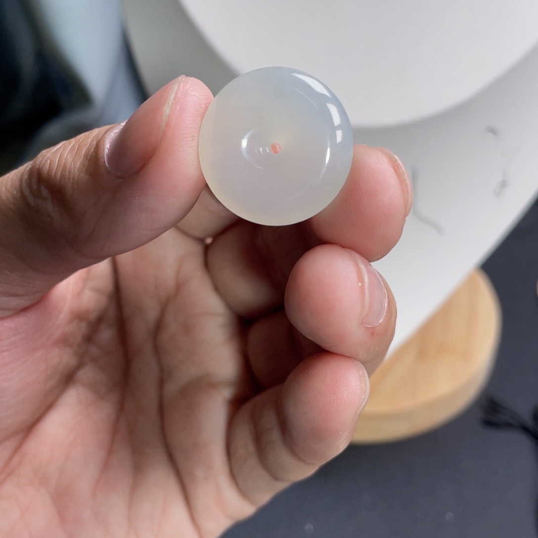 翡翠颈饰未镶嵌53656576778