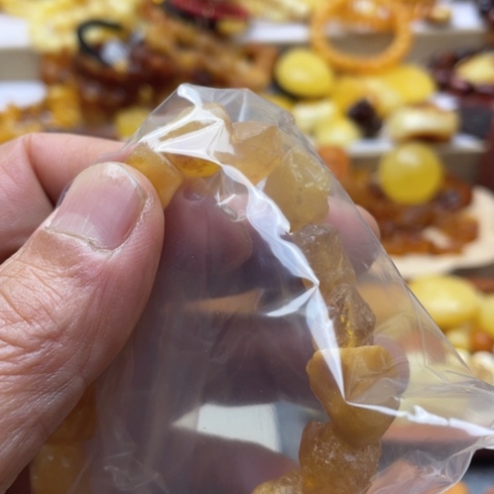 未镶嵌蜜蜡手串手串