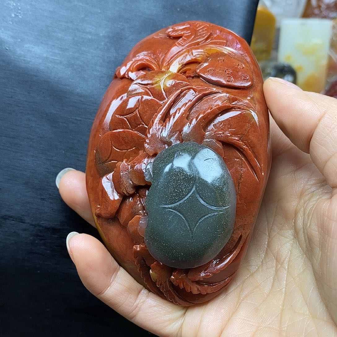 石英质玉（黄龙玉）颈饰未镶嵌