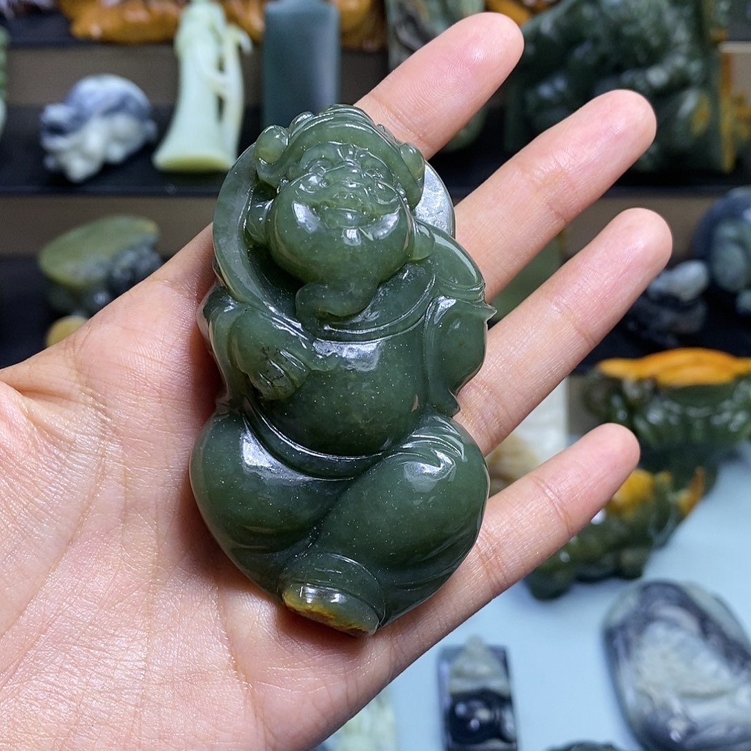 颈饰未镶嵌和田玉阿*