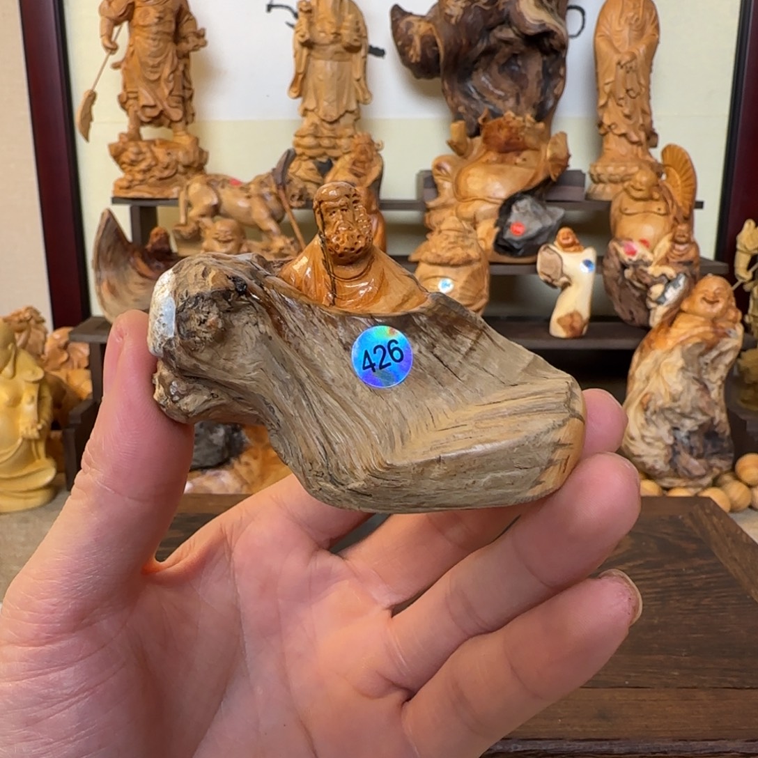 崖柏小木匠艺雕一物一拍