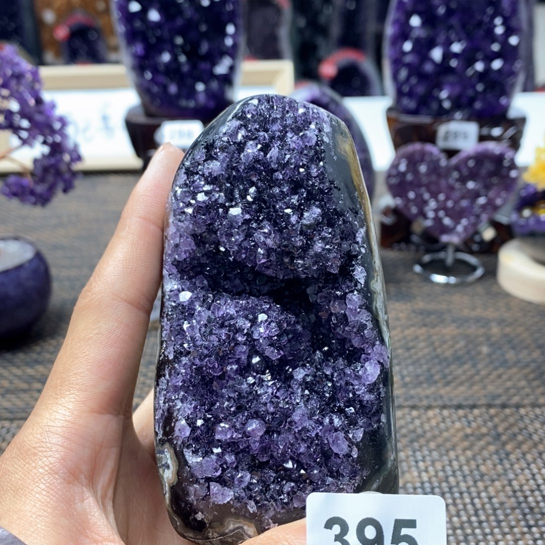 紫晶大型摆件（非配饰）未镶嵌
