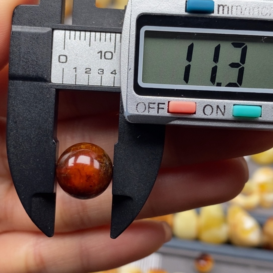 未镶嵌蜜蜡珠宝奇石