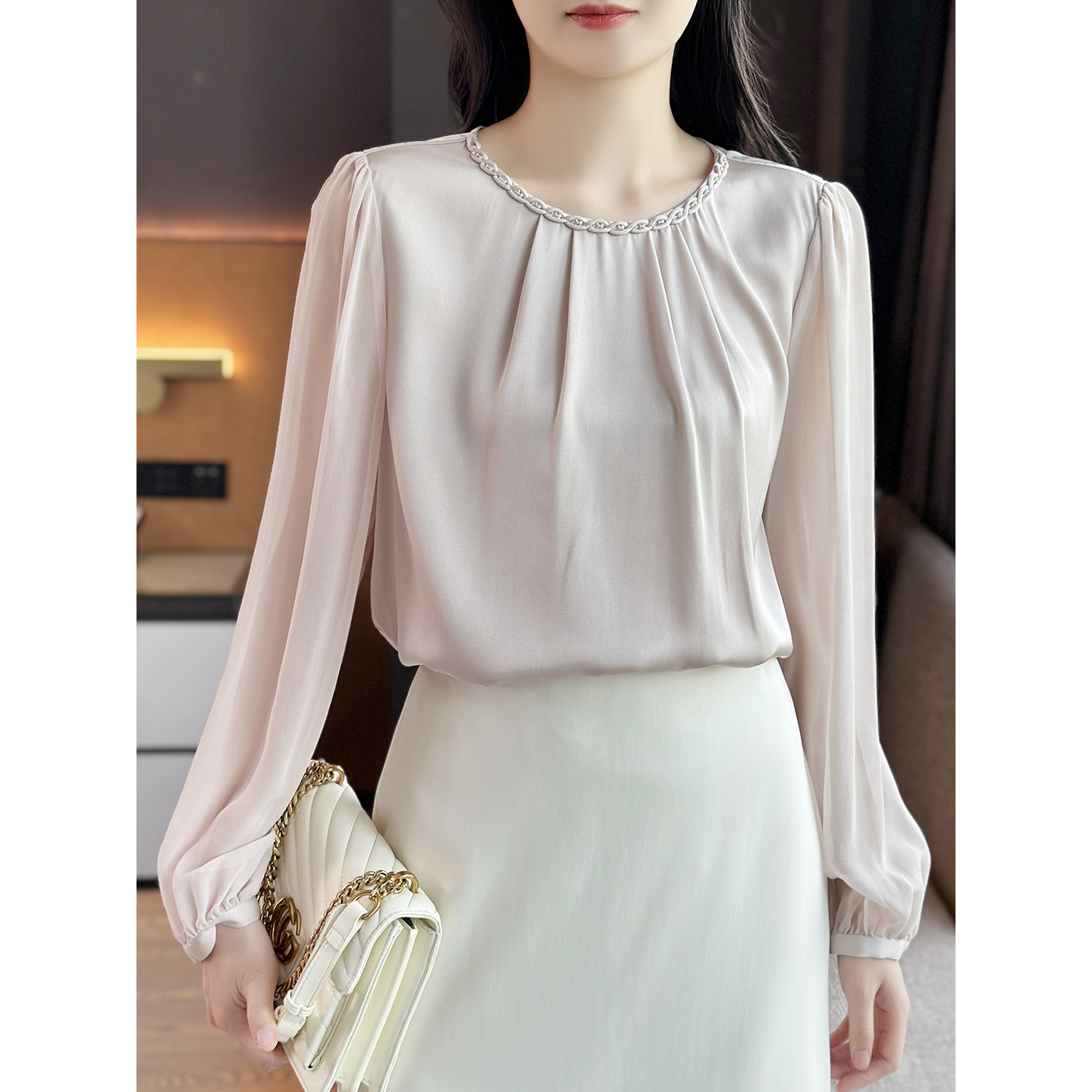 左左家 法式轻奢~立体圆领钉珠重磅桑蚕丝泡泡袖拼接乔其真丝衬衫