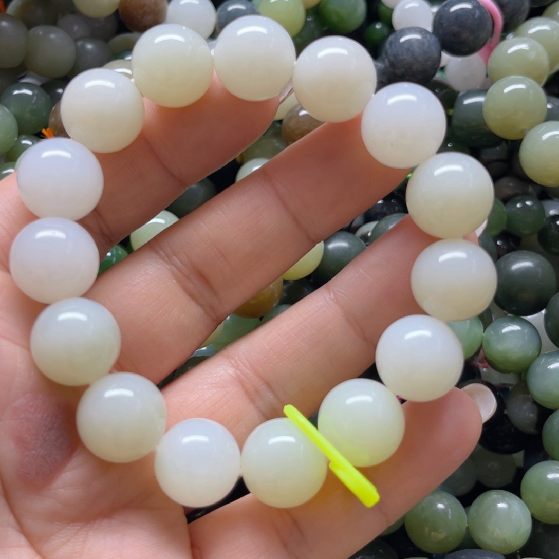 和田玉手链未镶嵌