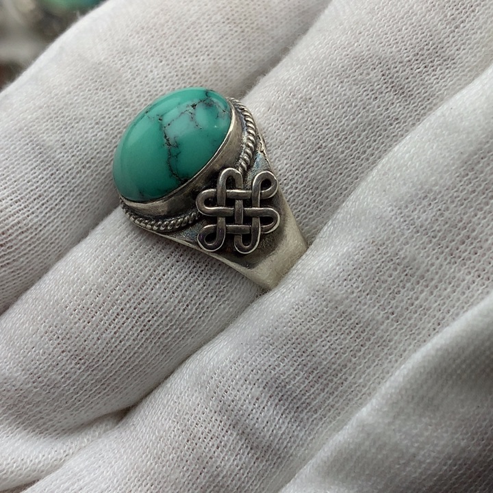 绿松石戒指足银镶嵌