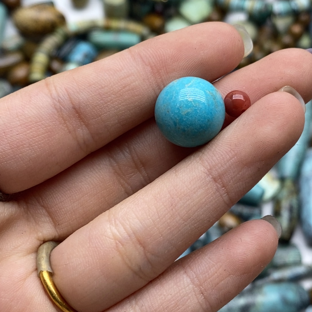 南红玛瑙未镶嵌珠宝半成品